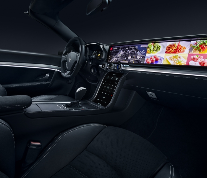 0000_Full_Dash_Interior