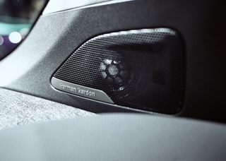 01_DAY_HARMAN_2017_IAA_0741 - speaker grill i3s 2