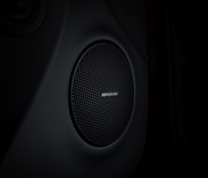 Maserati_HarmanKardon_170910M
