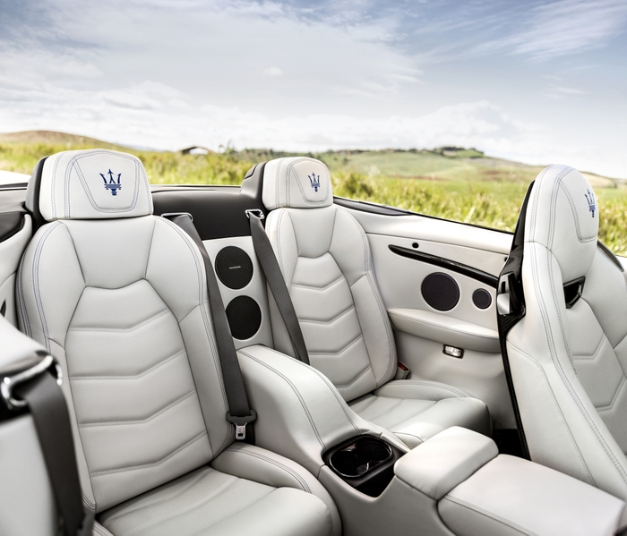 Maserati_Bowers_Wilkins_171290M