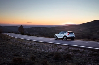 216709_New_Volvo_XC40_exterior