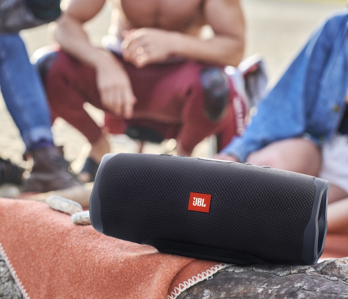 JBL Charge 4