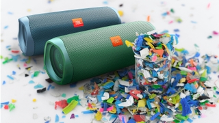 JBL Flip5 recycled plastic