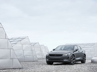 JPG_Small-Polestar_2_001