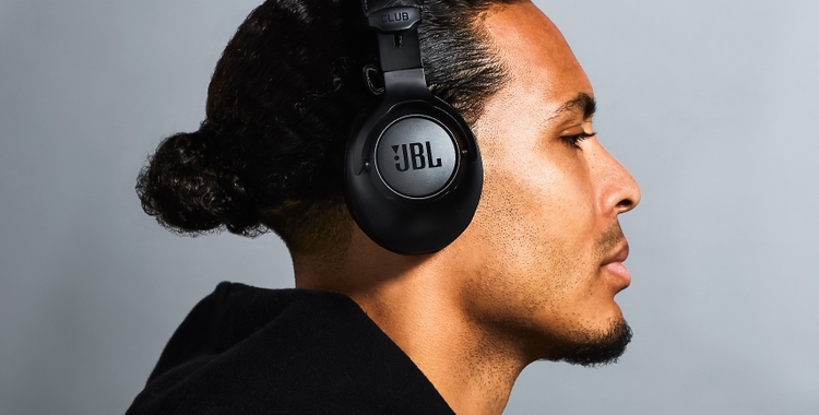 Virgil van Dijk JBL Club