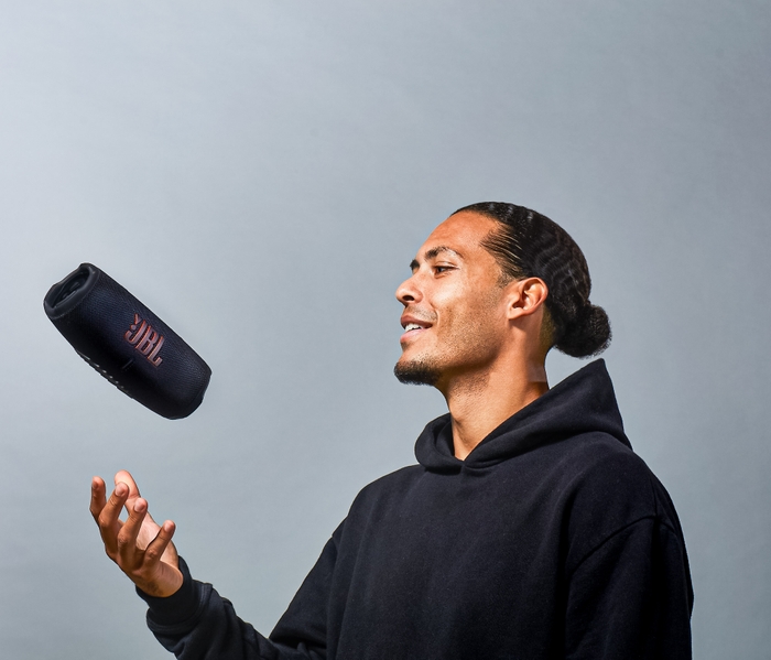 Virgil van Dijk JBL Charge5