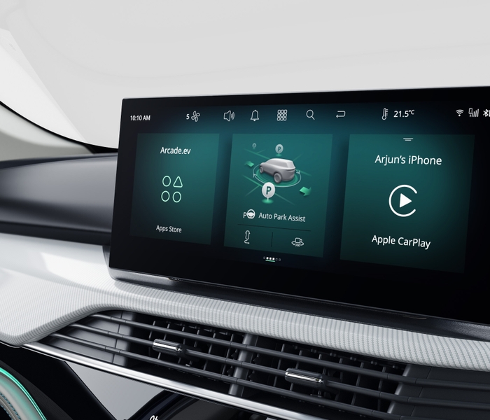 Harrier.ev 14.53 inch Infotainment Screen by Harman Powered by Samsung Neo QLED Screen