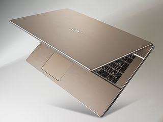 Acer Aspire V3 Gold Mood