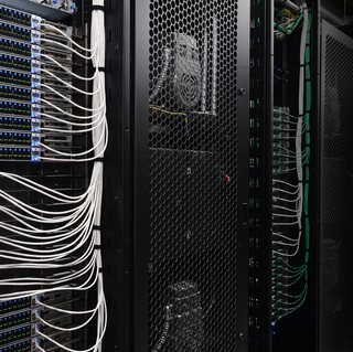 NVIDIA GB200 NVL72 Rack