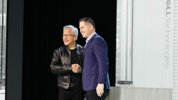 NVIDIA CEO'su Jensen Huang, Dell Technologies World'de: "Talep Parabolik Bir Şekilde Artıyor, Tamamen Parabolik"