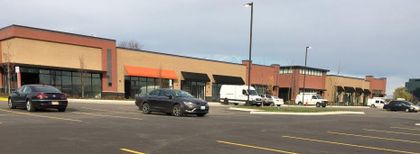 Associated Bank completes $14.5M loan for retail project adjoining Woodfield Mall in Schaumburg, Illinois