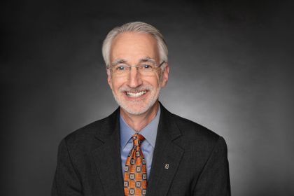 Associated Bank welcomes Denis Hogan as regional president 