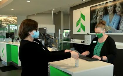 Associated Bank reopens branch lobbies with new safety measures in support of community health
