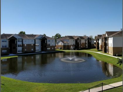 Associated Bank completes $34.3M acquisition and rehab loan for Houston apartment complex 