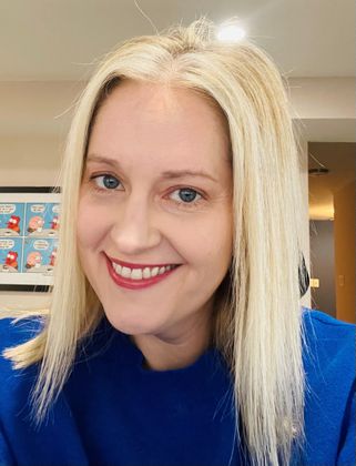 Jennifer Ray recognized by Employer Support of the Guard Reserve for veteran support 