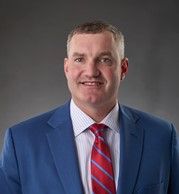 Associated Bank promotes Andrew Shallow to market president 