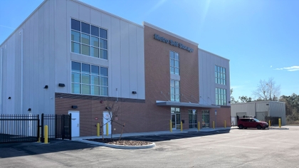 Associated Bank announces $8.6M loan for self-storage facility in Spring Hill, Florida