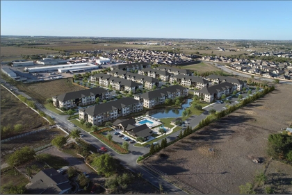 Associated Bank finalizes $60.4M construction loan for Austin-area affordable housing project 