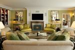 Peninsula Hotel Suite