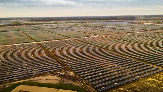 Corning and Duke Energy Strike 25-Year Solar Energy Pact 