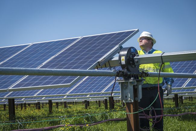Duke-Energy-Solar-Panels01