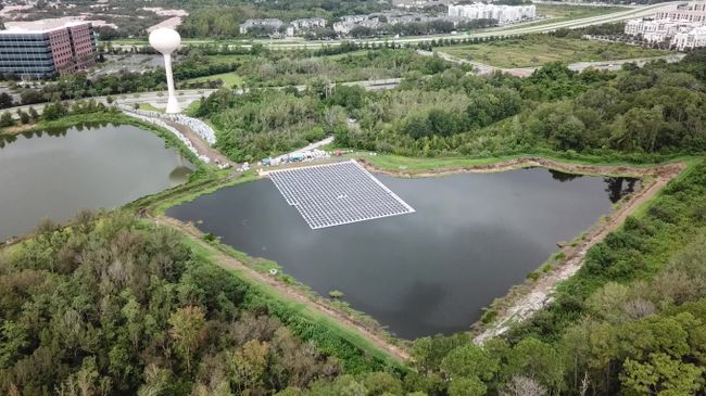 Floating Solar Panels