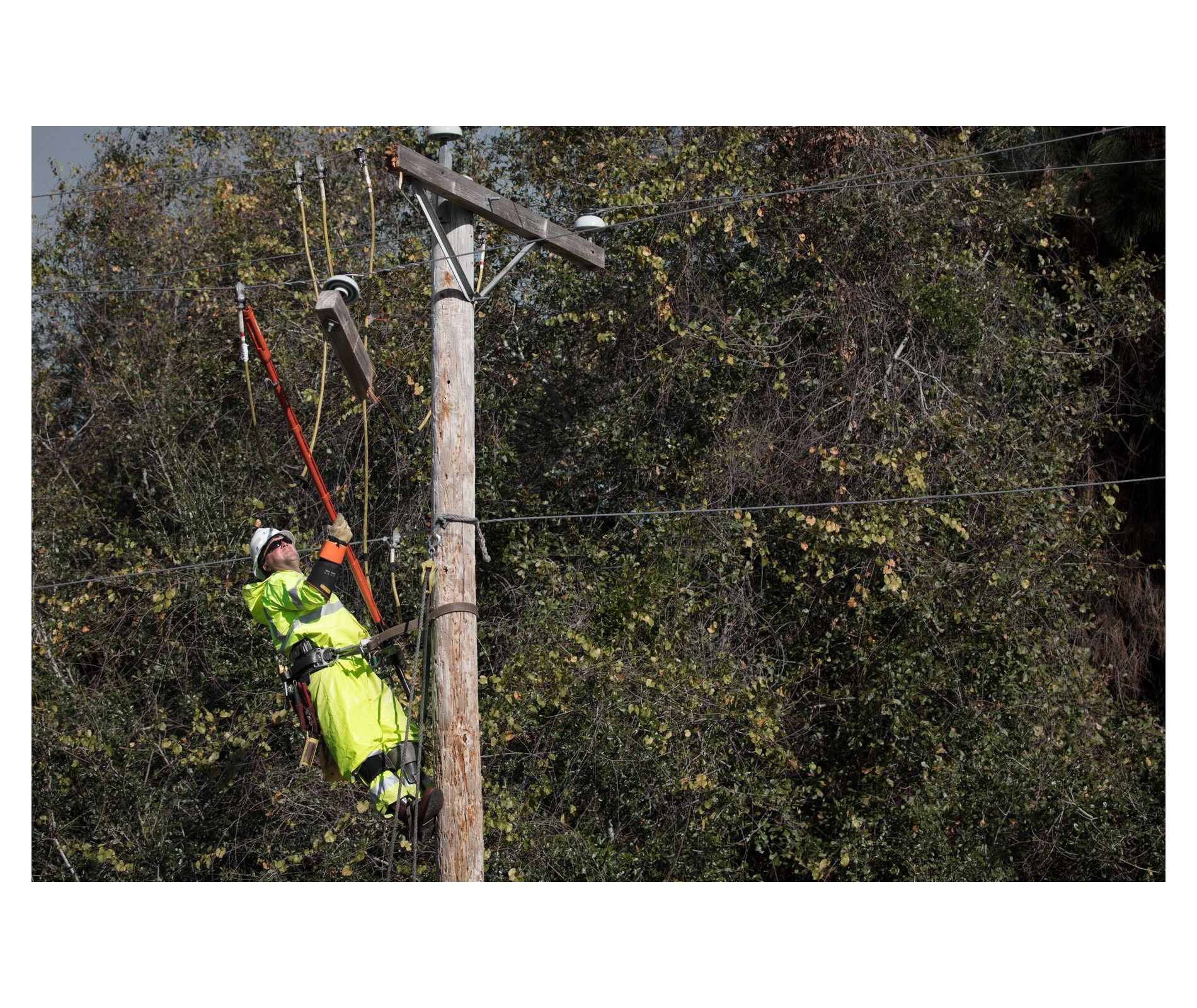 Duke Energy restores power for nearly 130,000 customers across Indiana ...