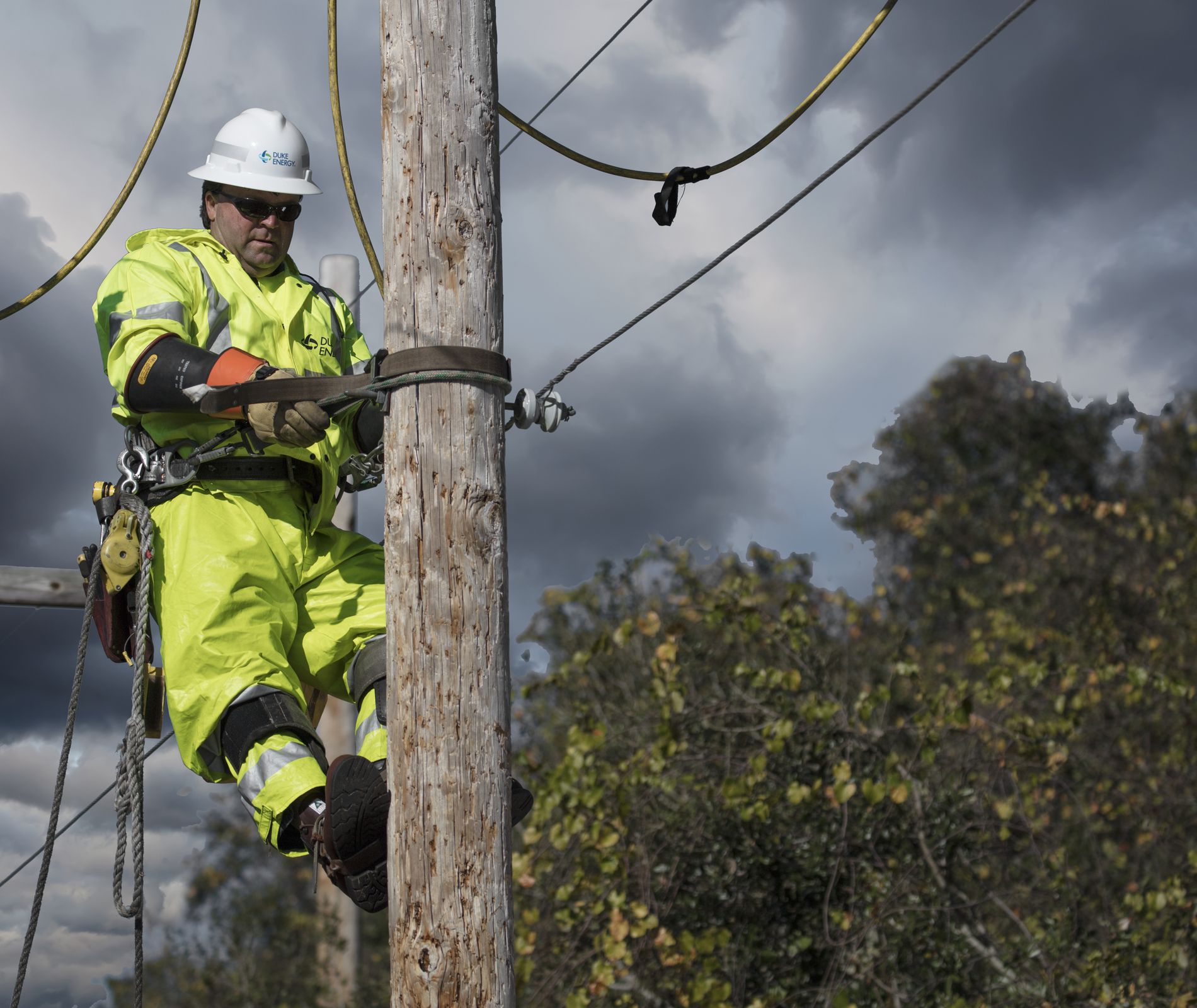 Duke Energy crews begin power restoration following Hurricane Debby ...