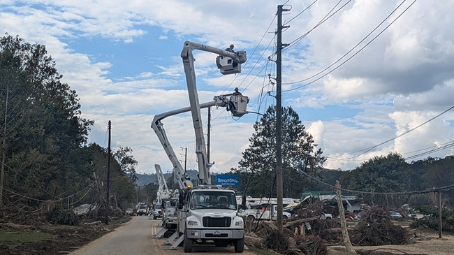 Duke Energy se compromete a continuar la reconstrucción en el oeste de Carolina del Norte y agradece a los clientes de las Carolinas su paciencia y apoyo tras el paso de Helene