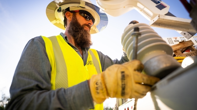 Duke Energy Florida completa la restauración del suministro eléctrico de aproximadamente 800,000 clientes afectados por el huracán Helene