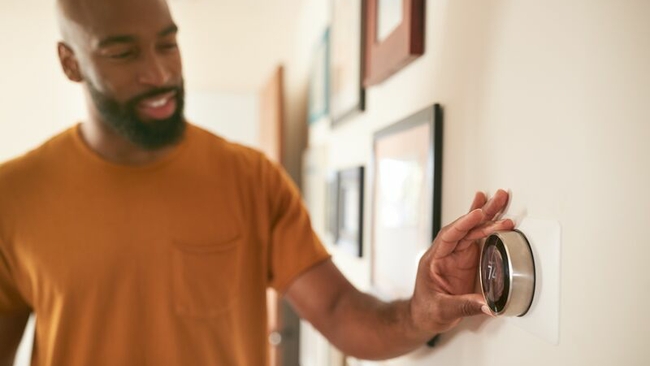 Piedmont Natural Gas offers programs and tips to help customers save on energy bills as colder temps hit the Southeast next week 