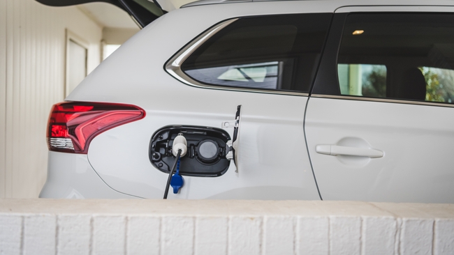Plug in, get paid: Duke Energy Florida program offers bill credits for customers charging EVs at certain times 