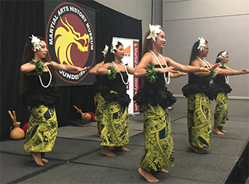 dragonfest_dancing