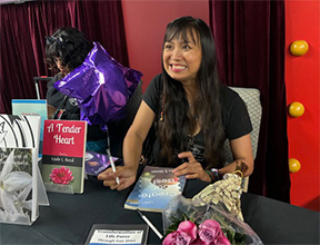 Lady Lallaine Book Signing