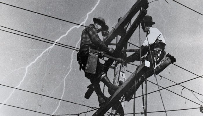 04C-PS-Time_Lineman_1940s