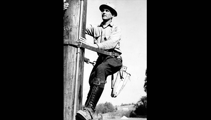 05-PS-Time_Lineman-1950