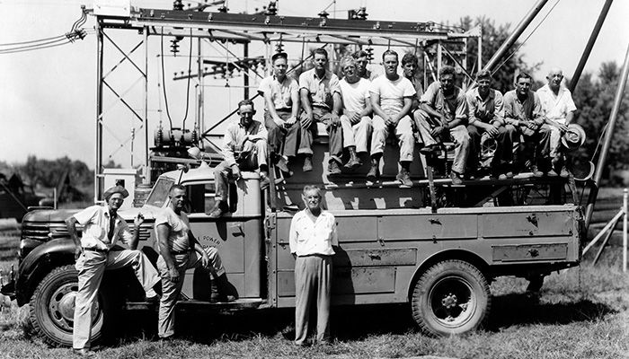 06-PS-Time_Lineman-1960