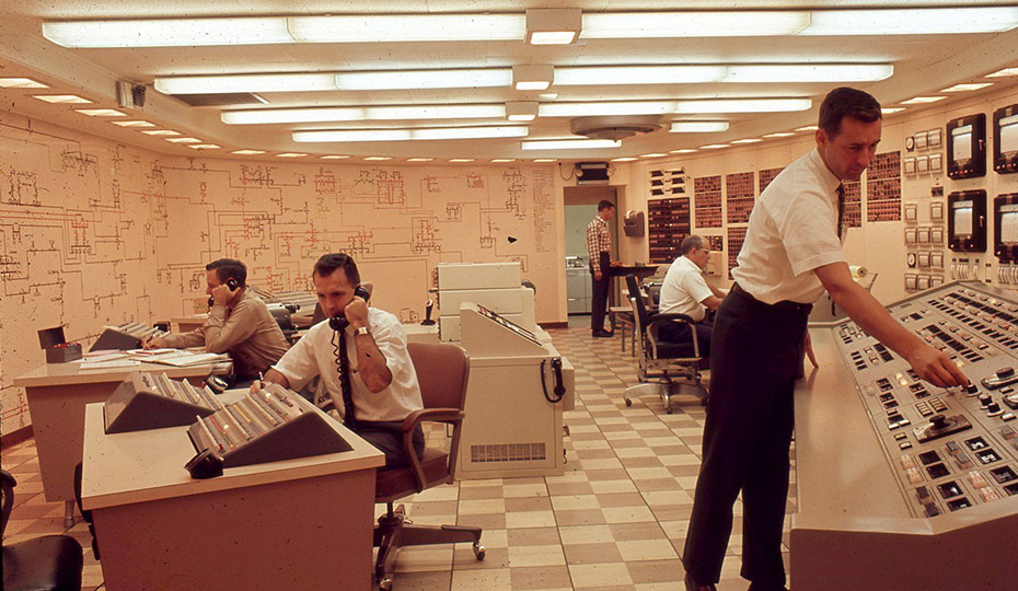 Men in control room c1960  0516