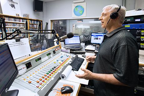 BluesRadio-02