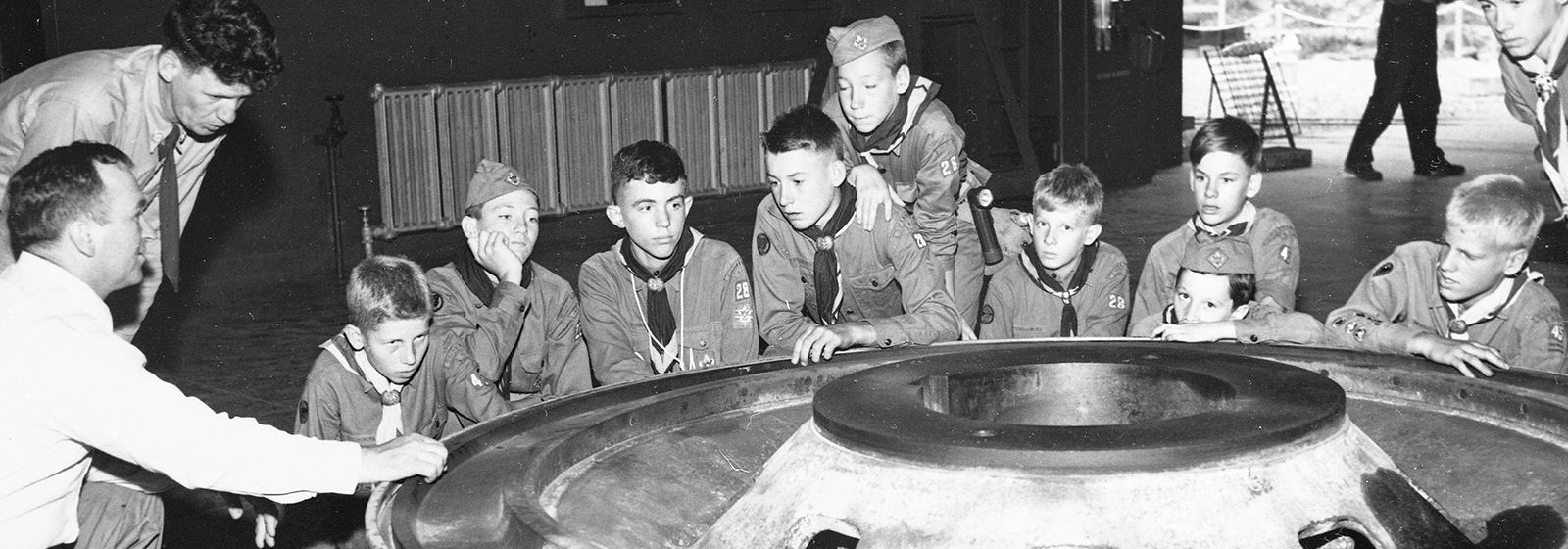 Retro photos: Helping others through the years
