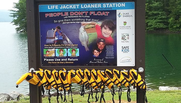 20170523LifeJackets_700_1