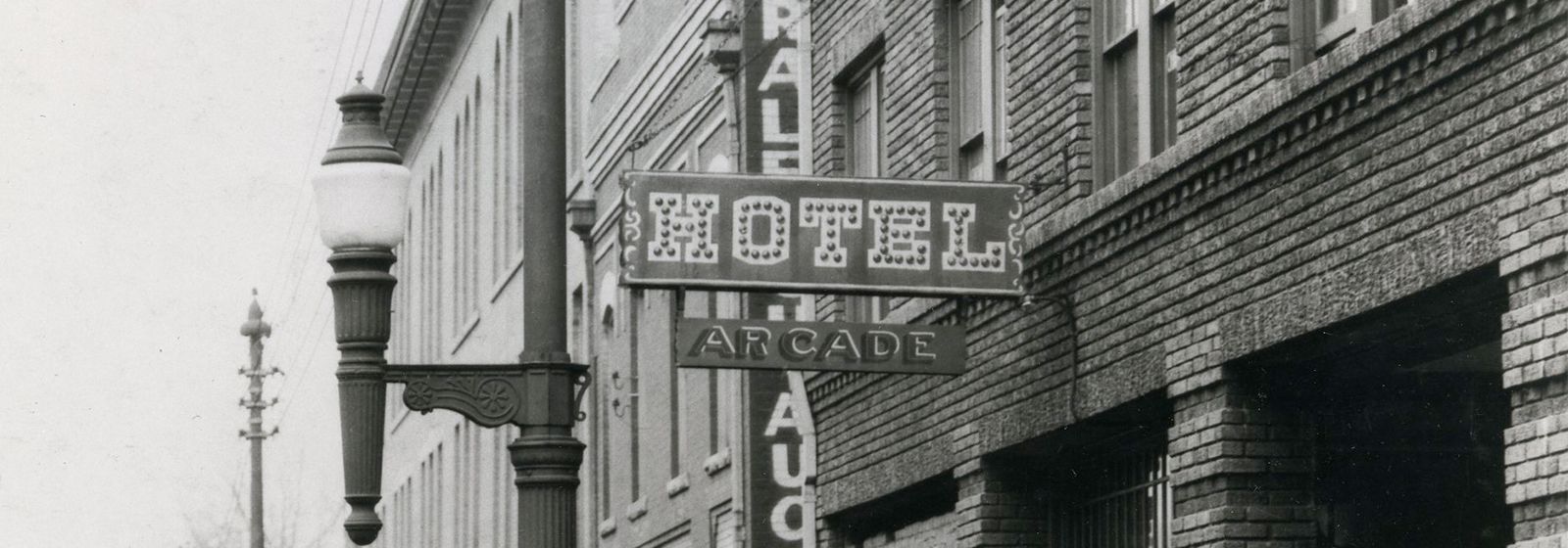 Retro photos: Have you seen this sign?