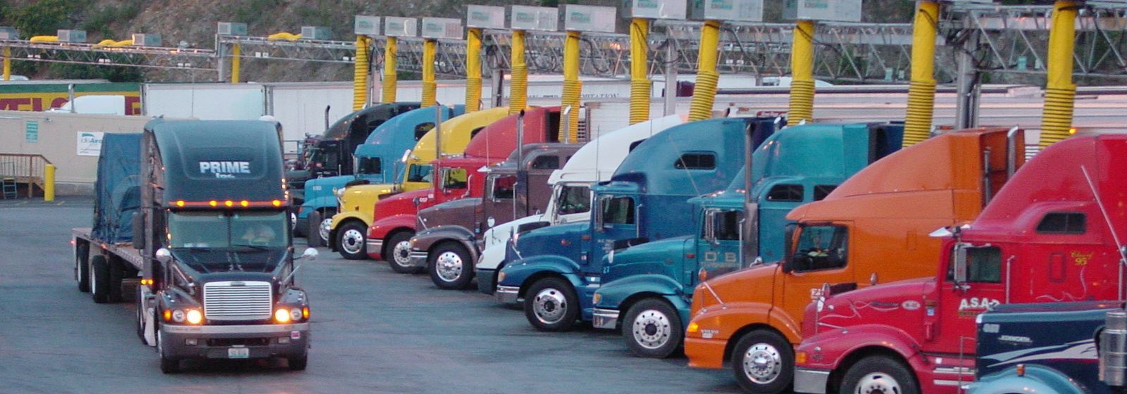 Truckers can plug in, save fuel and help the environment