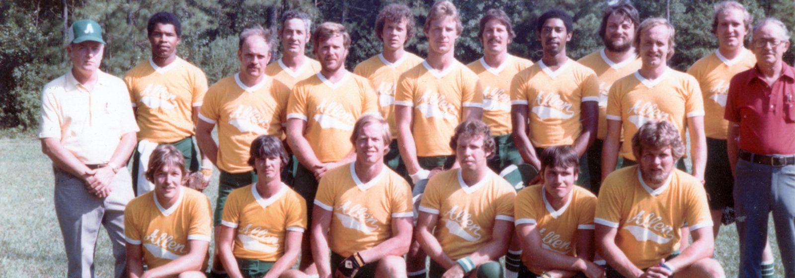 Retro photos: Are these your teammates?