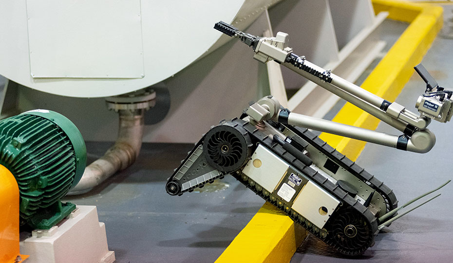 2019-1209-floyd-harris-robot-5778