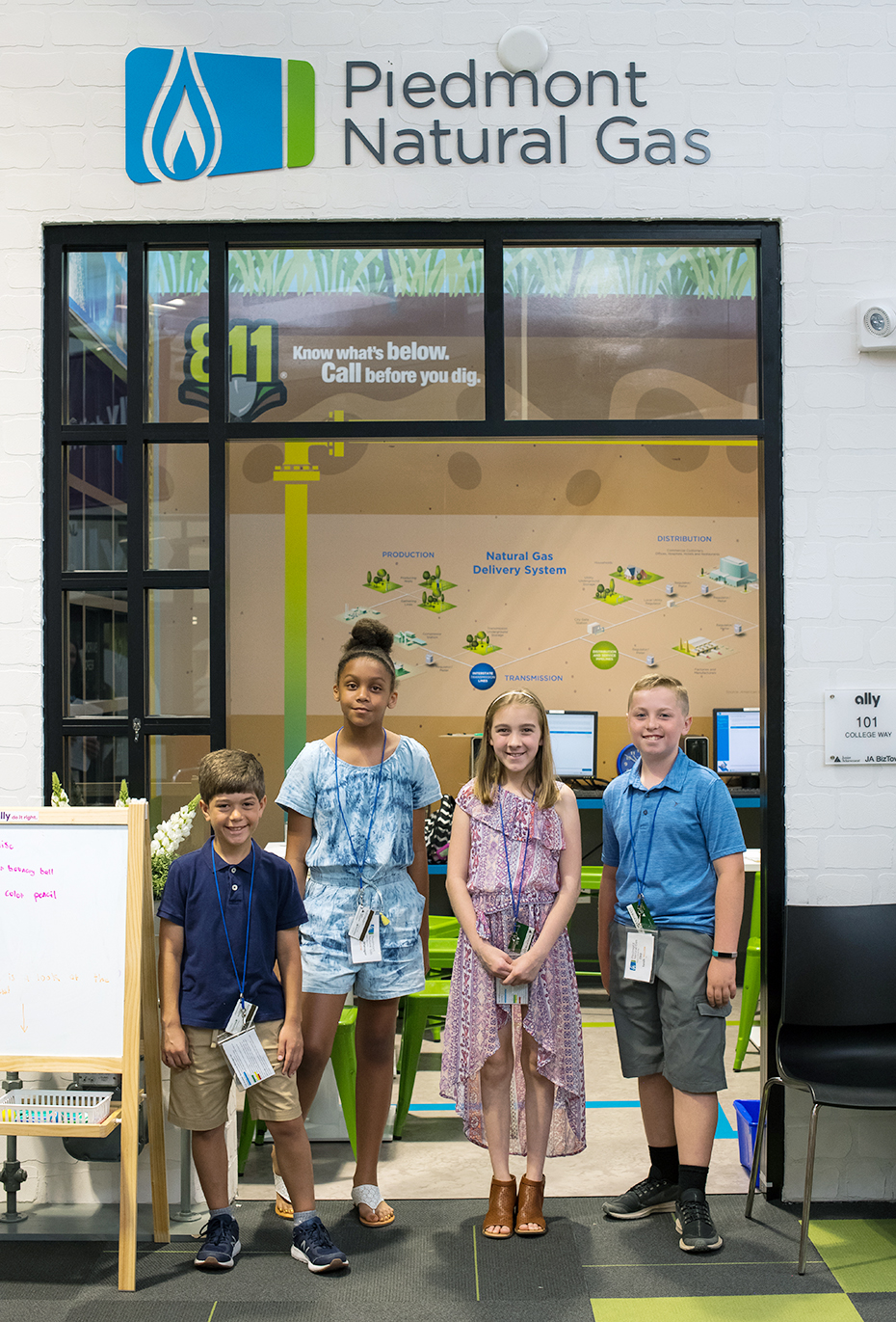 2019-0603-BizTown-376