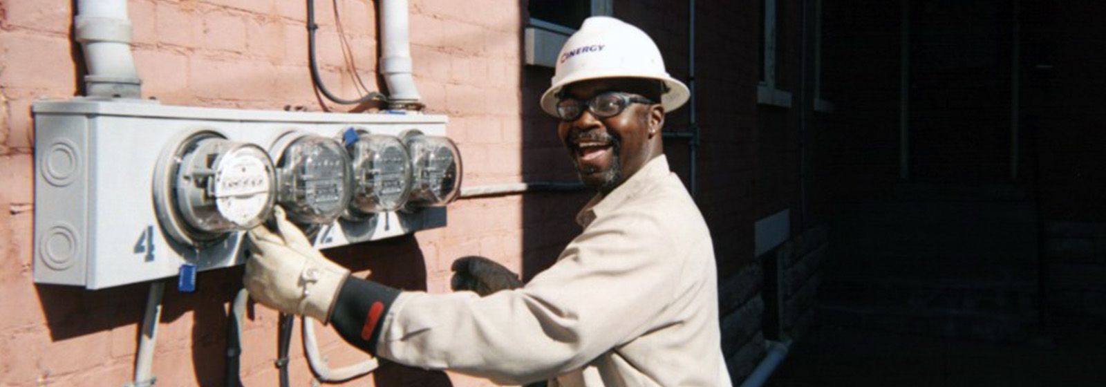 Retro photos: The meter man is all smiles