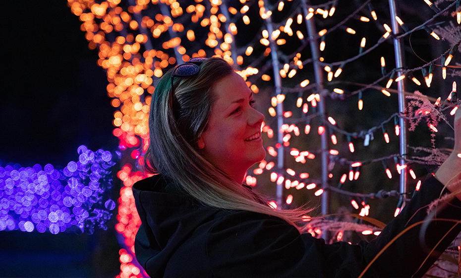 2021-1130-Cincinnati-Zoo-Lights-930-4