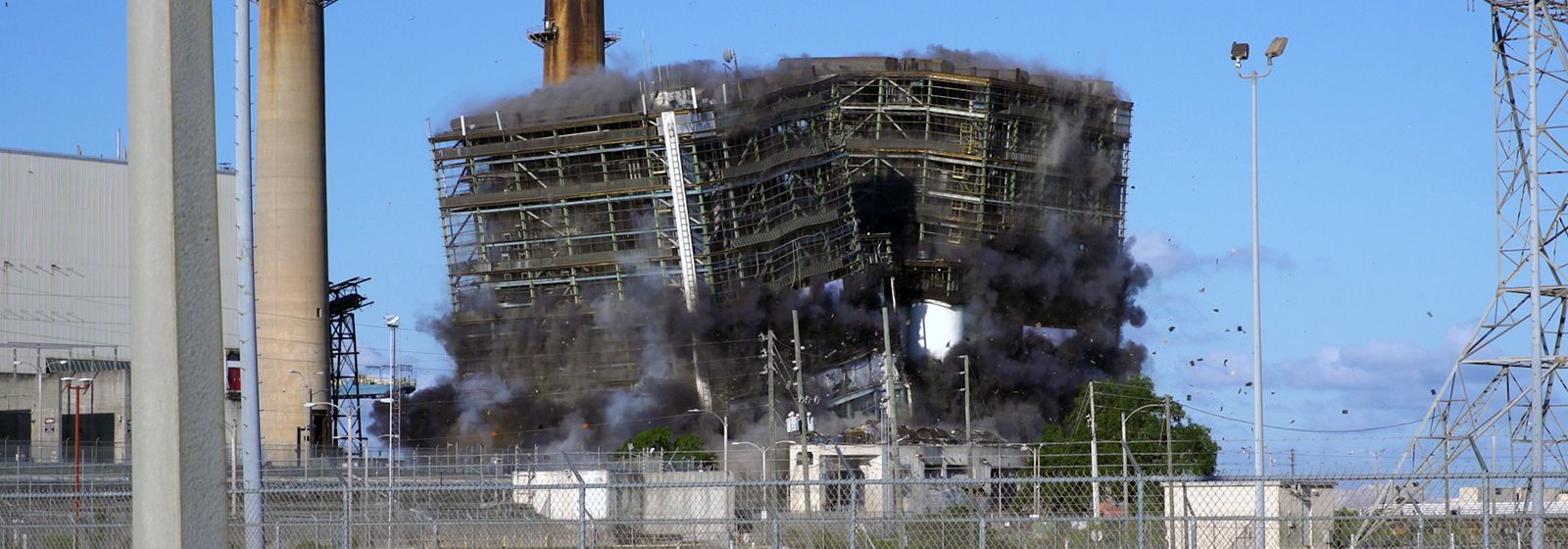 Duke Energy implodes retired coal plant in Florida | Duke Energy ...