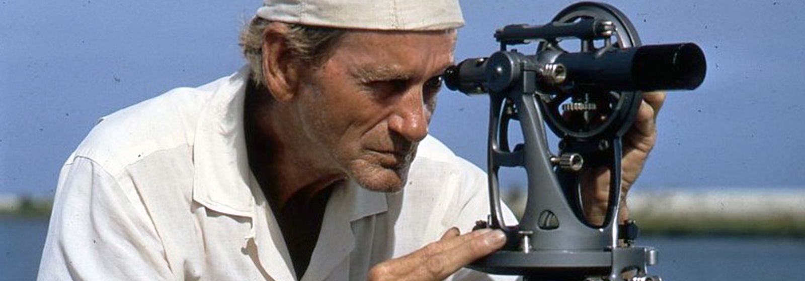 Retro photos: Focused on the job
